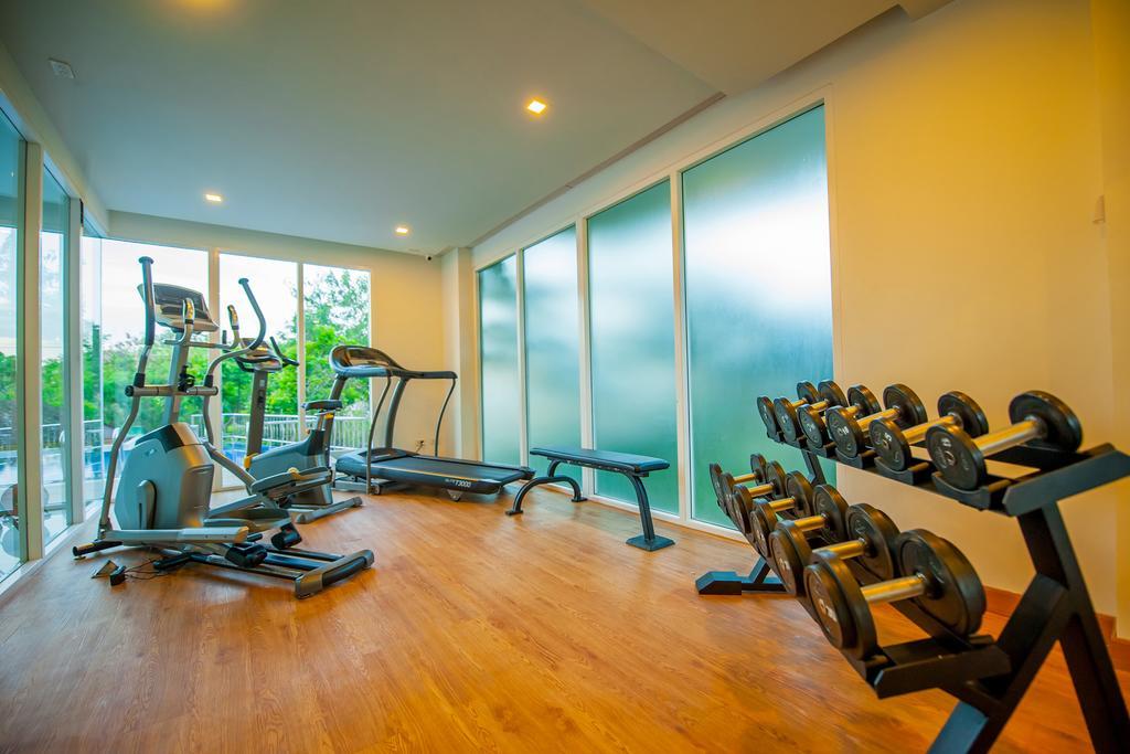 Grand Nai Harn Suites Rawai Buitenkant foto