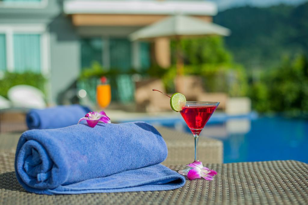 Grand Nai Harn Suites Rawai Buitenkant foto